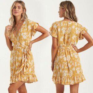 Billalong Women's Yellow Floral Wrap and Roll Dress - Size XS - NWT $77.95